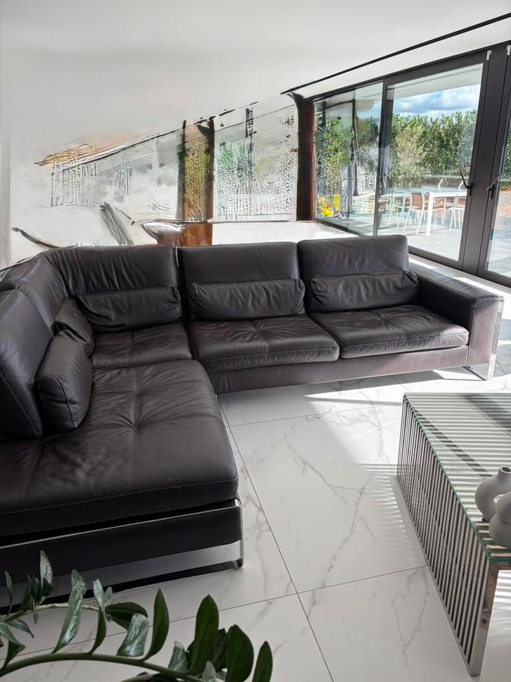 Donkerbruine leren hoekbank in goede staat., Huis en Inrichting, Fauteuils, Gebruikt, Leer, 125 cm of meer, 100 tot 125 cm, Ophalen