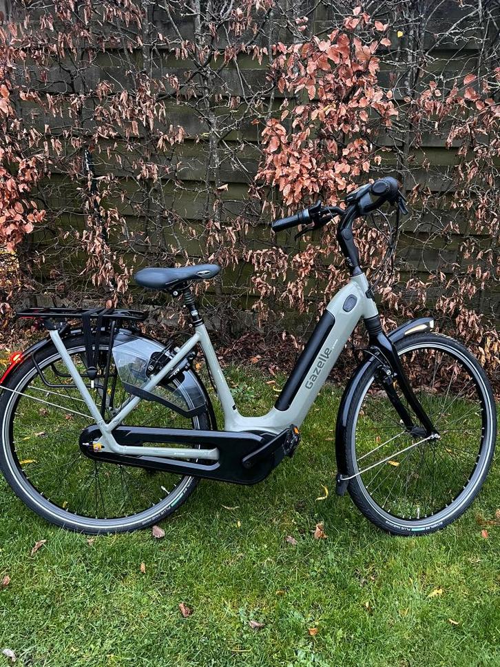 Gazelle Grenoble C8 elektrische fiets (maat 49), Fietsen en Brommers, Elektrische fietsen, Zo goed als nieuw, Gazelle, 47 tot 51 cm