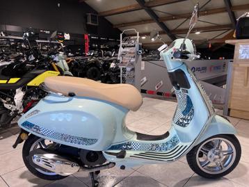 Vespa Primavera 125 BATIK beschikbaar voor biedingen