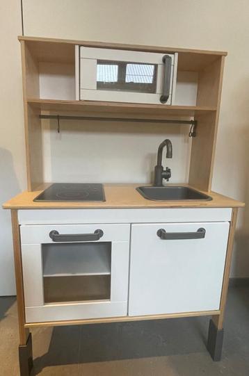 Speelkeuken beschikbaar voor biedingen