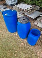 3 regentonnen, 1 met deksel, Ophalen