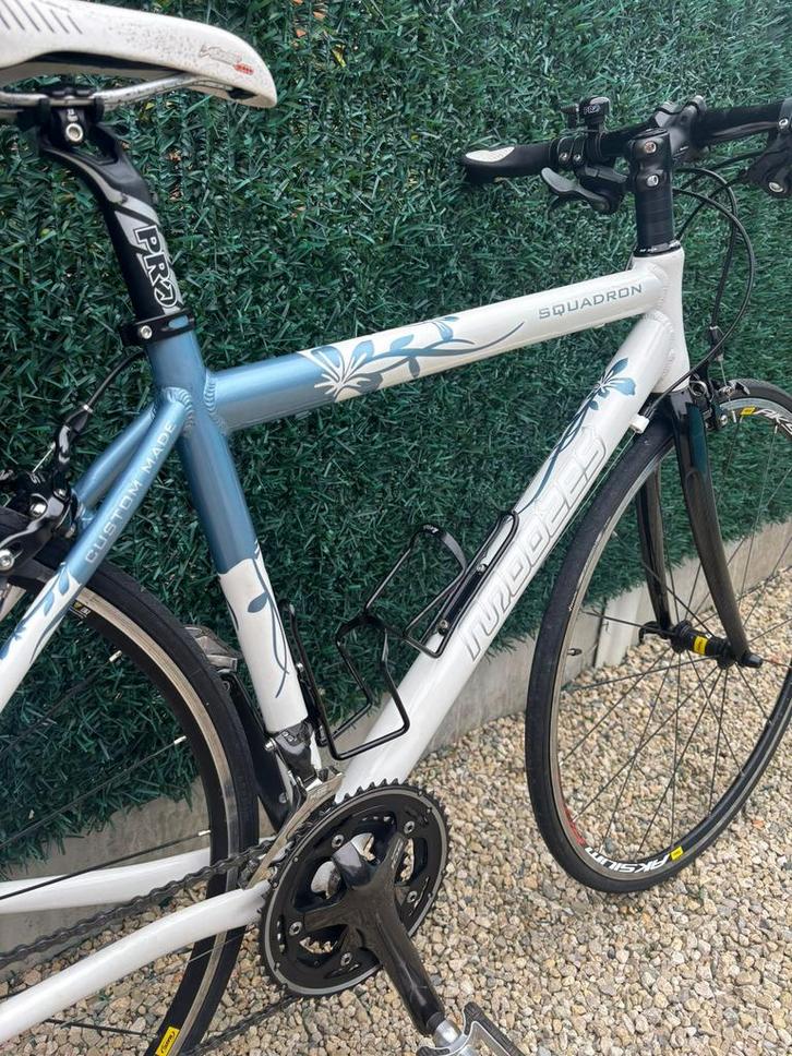 Racefiets MOOZES squadron , zo goed als nieuw, Fietsen en Brommers, Fietsen | Racefietsen, Dames, Aluminium, Ophalen