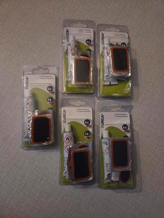 Nieuw !!  5 sets DURCA Banden reparatieset., Fietsen en Brommers, Fietsaccessoires | Overige Fietsaccessoires, Nieuw, Ophalen of Verzenden