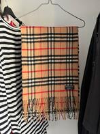 Burberry vintage scarf, Kleding | Dames, Ophalen of Verzenden, Zo goed als nieuw, Sjaal