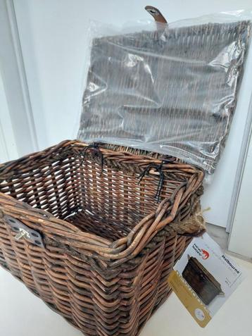 Rotan fietsmand New Looxs 45L picknick mand beschikbaar voor biedingen