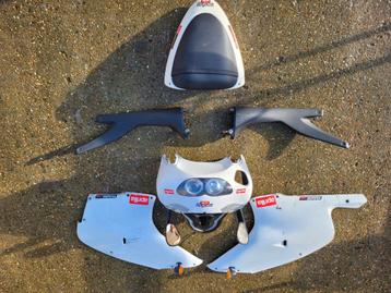 Aprilia rs125 2T 99-2005 kuip beschikbaar voor biedingen