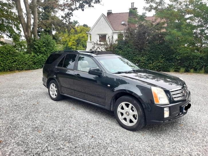 CADILLAC SRX V8 LPG UTILITY IN PERFECTE STAAT., Auto's, Cadillac, Particulier, SRX, 4x4, ABS, Adaptive Cruise Control, Airbags