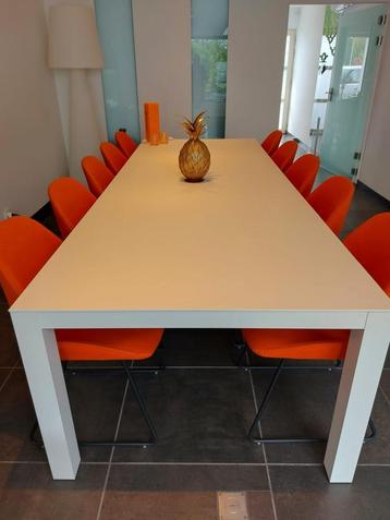 Desing eettafel modern, Comme neuf, 100 à 150 cm, Enlèvement, 200 cm ou plus
