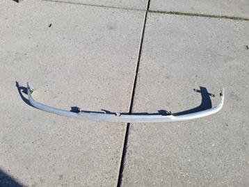 Spoiler voorbumper van een Honda Civic beschikbaar voor biedingen