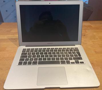 Macbook Air A1369 beschikbaar voor biedingen