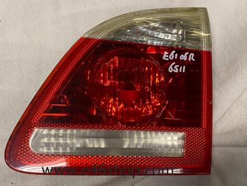 BMW 5 SERIE E61 ACHTERLICHT IN KLEP RECHTS 2006  beschikbaar voor biedingen