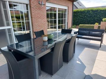6 stoelen met kussen  beschikbaar voor biedingen
