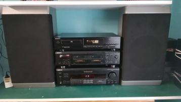 Prachtige stereo set Sony met boxen koopje 