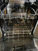Whirlpool vaatwasser onbouw, Elektronische apparatuur, Vaatwasmachines, Ophalen, Zo goed als nieuw, Inbouw