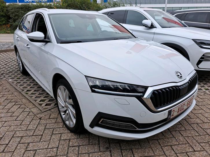 Skoda octavia 1.4 Tsi Plug in hybride 150pk Dsg, Auto's, Skoda, Bedrijf, Te koop, Octavia, ABS, Achteruitrijcamera, Airbags, Airconditioning