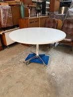 Vintage tafel van Charles and Ray Eames, Huis en Inrichting, Tafels | Eettafels, Ophalen of Verzenden, Zo goed als nieuw