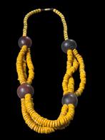 Ancien collier africain à trois rangs de 28 cm de long fermé, Ophalen
