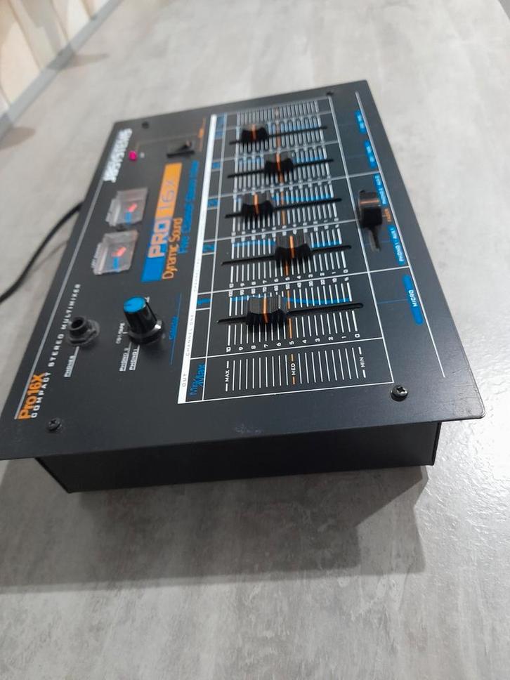 Mengpaneel JBsystems Pro 16 X, Muziek en Instrumenten, Mengpanelen, Zo goed als nieuw, Ophalen of Verzenden