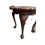 Chippendale tafel, Ophalen