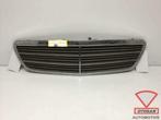 mercedes c klasse w203 grille grill a2038800483, Gebruikt, Mercedes-Benz