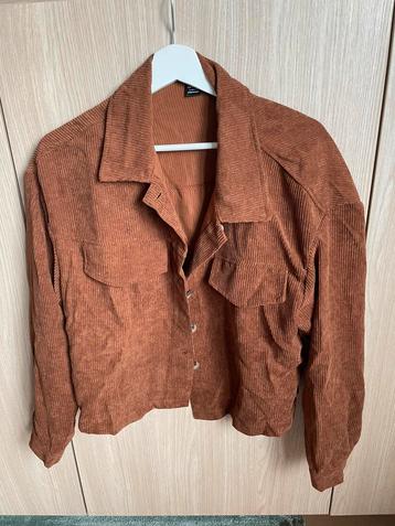Vestje Bruin Maat L NIEUW beschikbaar voor biedingen