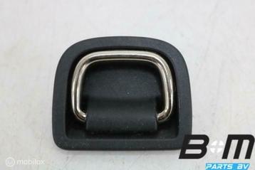 Bevestigingsoog bagageruimte VW T-roc R Line 8V0863503C beschikbaar voor biedingen