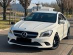 CLA 200D* AUTOMAAT*PROPER WAGEN!, Auto's, Mercedes-Benz, Stof, Zwart, Wit, Bedrijf