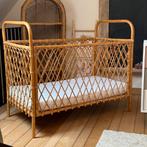 Rotan bedje, Kinderen en Baby's, Ophalen, Zo goed als nieuw