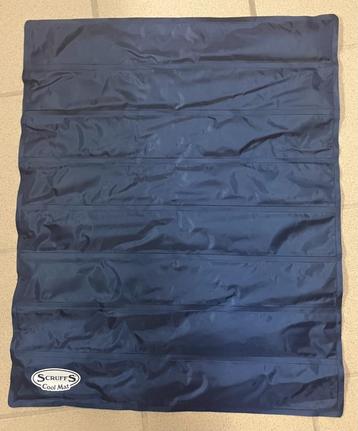 Scruff cooling mat, koelmat hond, M beschikbaar voor biedingen