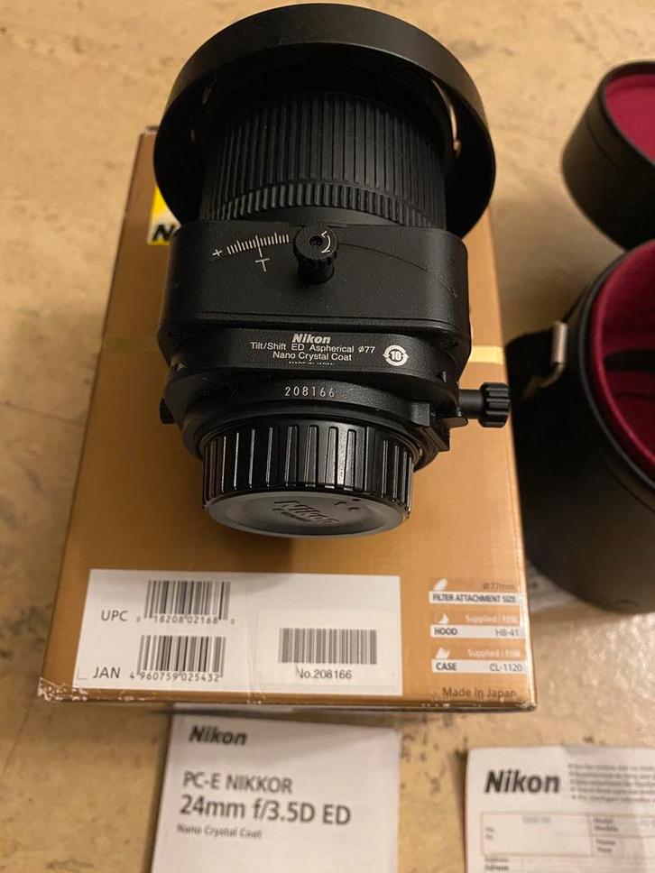 Nikon PC-E NIKKOR 24mm f/3.5D ED Tilt shift + tas, Audio, Tv en Foto, Foto | Lenzen en Objectieven, Zo goed als nieuw, Groothoeklens