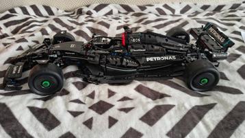 Technic Technic Mercedes-AMG F1 W14 E Performance beschikbaar voor biedingen