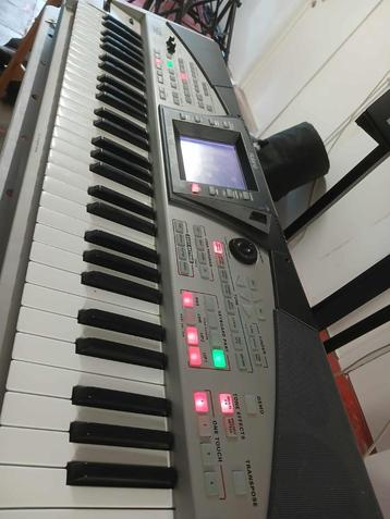 Roland e 50 keyboard 61 key arrangeur beschikbaar voor biedingen