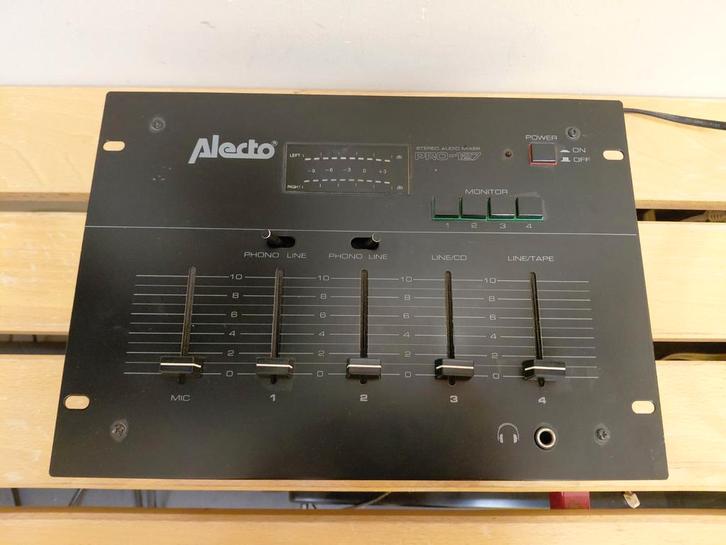 Alecto stereo audio mixer pro 127, Musique & Instruments, Tables de mixage, Enlèvement