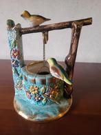 Porceleinen waterput met vogeltjes Hubert Bequet, Antiek en Kunst, Ophalen