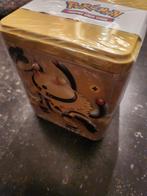 Boîte à empiler Pokemon électrique avec 3 boosters, Collections, Tirelires, Enlèvement ou Envoi, Neuf, Métal ou Fer blanc, Autres thèmes