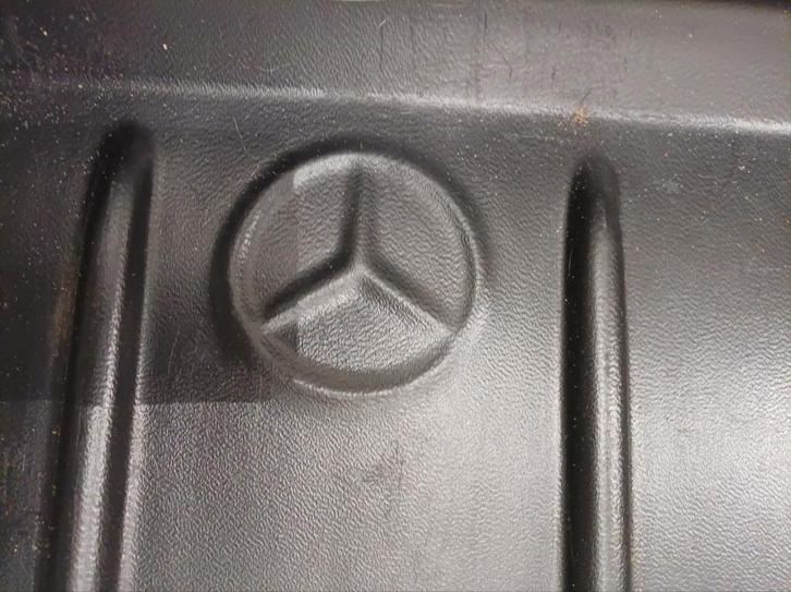 Hondenbak voor Mercedes A klasse zo goed als nieuw, Auto diversen, Auto-accessoires, Ophalen of Verzenden