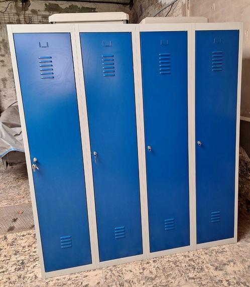 metalen garderobekast met 4 kluisjes, Huis en Inrichting, Kasten | Lockerkasten, Zo goed als nieuw, Ophalen