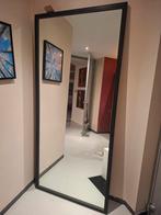 Monumentale spiegel, Enlèvement