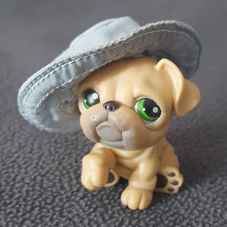 Kleinste dierenwinkel, Bulldog (#107), Kinderen en Baby's, Speelgoed | Actiefiguren, Gebruikt, Ophalen