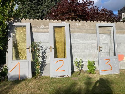 3 oude houten deuren, Doe-het-zelf en Bouw, Deuren en Vliegenramen, Gebruikt, Binnendeur, 200 tot 215 cm, Minder dan 80 cm, Glas