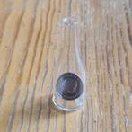 miniatuur glazen flesje met Nederlands geldstuk, Ophalen