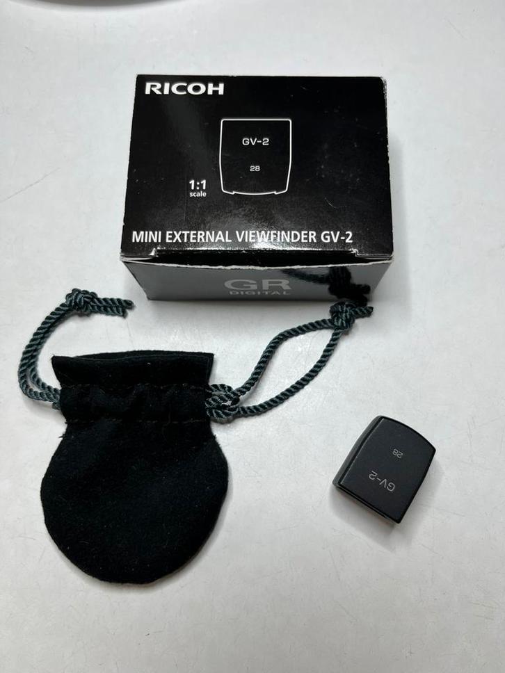 Ricoh GV-2 viseur optique 28mm viewfinder appareil photo, Audio, Tv en Foto, Fotocamera's Digitaal, Zo goed als nieuw, Ophalen of Verzenden
