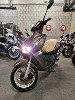 Peugeot Kisbee 50cc klasse A 4 takt 2015 - 8.229 km, Fietsen en Brommers, Gebruikt, Overige modellen, Klasse A (25 km/u), Ophalen of Verzenden