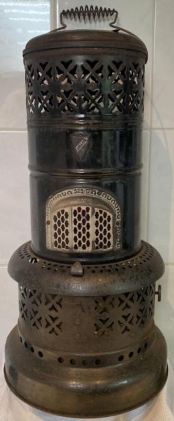 Poêle au kérosène VALOR 525T disponible aux enchères