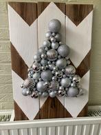 Kerstboom op houten plank, Huis en Inrichting, Woonaccessoires | Kransen, Ophalen, Zo goed als nieuw