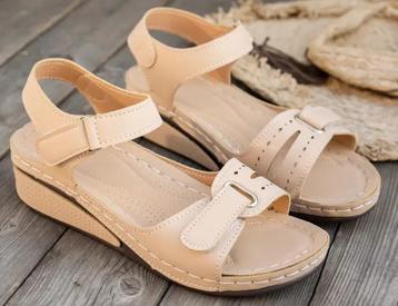 Dames sandalen Beige klittenband open teen Size 40 (Nieuw)  beschikbaar voor biedingen