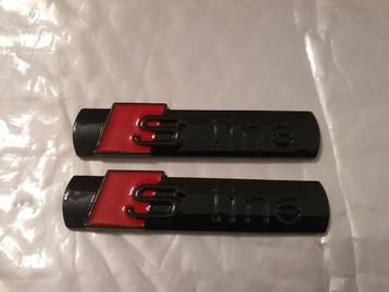 2x Audi sline zijkant logo's > chroom zilver/blinkend zwart beschikbaar voor biedingen