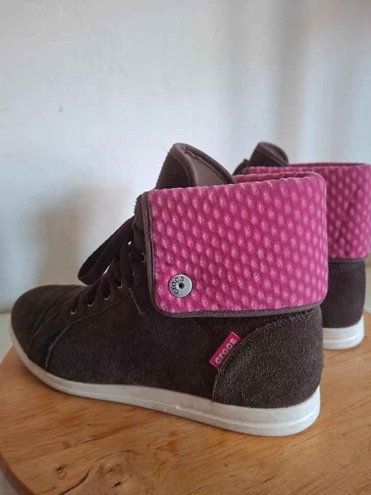 Crocs hoge sneakers  - Donkerbruin/roze, Vêtements | Femmes, Chaussures, Sneakers et Baskets, Brun, Envoi