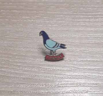 PIN - FRANCE - FRANKRIJK - PIGEON - DUIF beschikbaar voor biedingen
