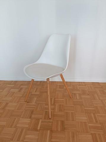 Chaise KASTRUP de JYSK – comme neuf beschikbaar voor biedingen